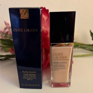 Estée Lauder Perfectionist Youth Infusing Serum Makeup, Pure Beige, NEW in BOX